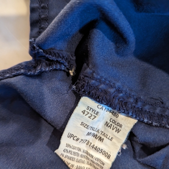 Cherokee workwear core stretch scrub top, navy blue - Picture 4 of 4